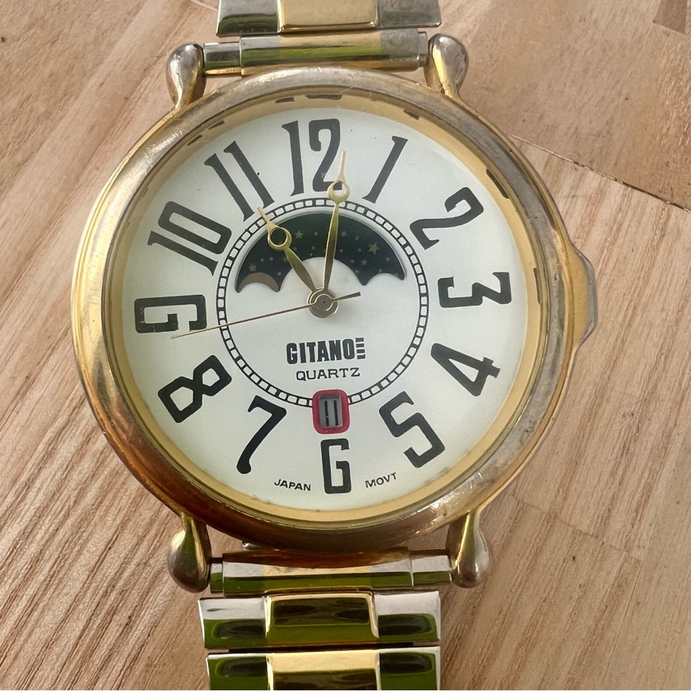 Vintage Gitano mens lunar moon phase two toned watch NEW BATTERY